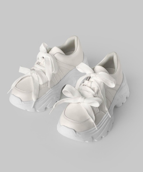 minia（ミニア）の「ダブルリボン厚底スニーカー（スニーカー・レディース・ホワイト/ブラック・M/L）」の9枚目の写真