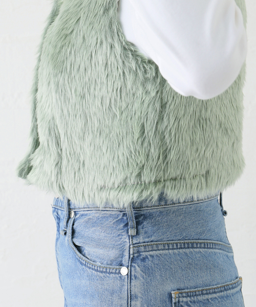 JANE SMITH / JOHN SMITH（ジェーンスミスジョンスミス）の「【JANE SMITH/ジェーンスミス】POLYESTER COLOR FUR SHORT VES：ベスト（ベスト・レディース・グリーン・38）」の10枚目の写真