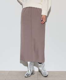 イージーペンシルタイトスカート