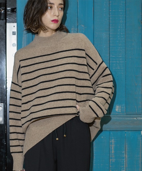 OPAQUE.CLIP(オペークドットクリップ)の「◆ミドルゲージハイネックニット/FILIVIVI・フィルビビ【洗える】(ニット/セーター・レディース・ベージュ×ブラック/グレー/チャコールグレー・36/38/40/42)」の1枚目の写真