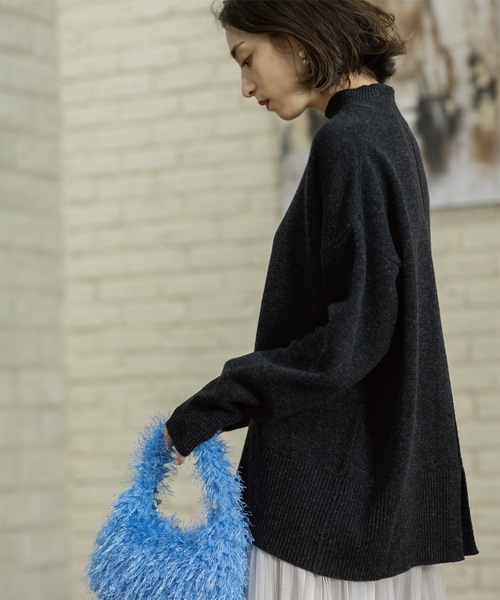 OPAQUE.CLIP(オペークドットクリップ)の「◆ミドルゲージハイネックニット/FILIVIVI・フィルビビ【洗える】(ニット/セーター・レディース・ベージュ×ブラック/グレー/チャコールグレー・36/38/40/42)」の14枚目の写真