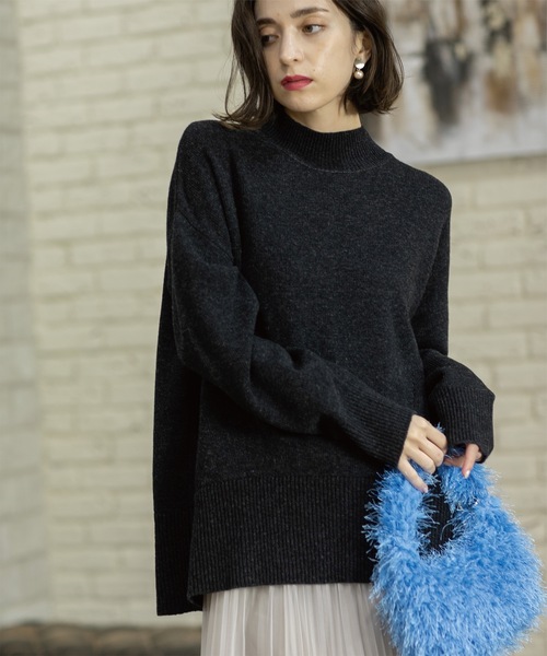 OPAQUE.CLIP(オペークドットクリップ)の「◆ミドルゲージハイネックニット/FILIVIVI・フィルビビ【洗える】(ニット/セーター・レディース・ベージュ×ブラック/グレー/チャコールグレー・36/38/40/42)」の17枚目の写真