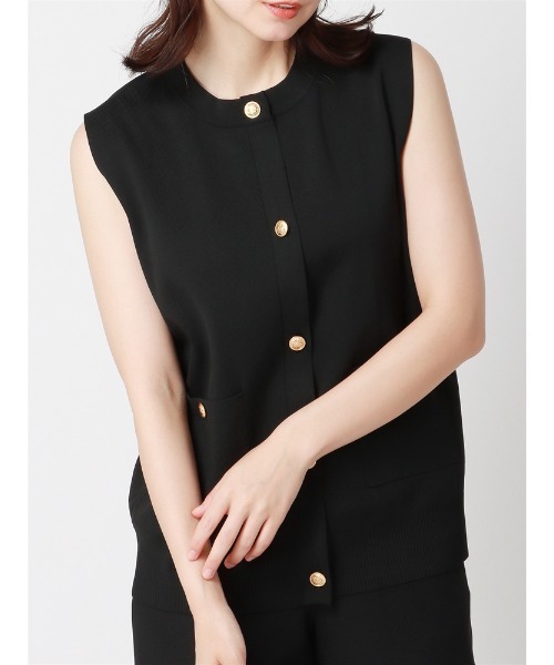【セール】ラウンドネックニットジレ ハンドウォッシュ ポリエステル 無地 メタルボタン（ベスト）｜SUIT SQUARE（スーツスクエア）