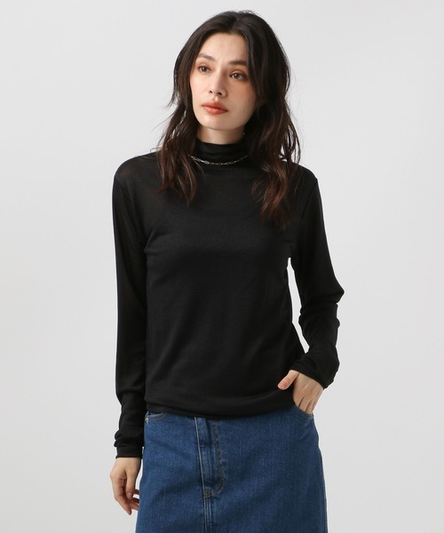 BAYFLOW（ベイフロー）の「[レイヤードスタイルにも]ラメハイネックプルオーバー（Tシャツ/カットソー・レディース・ブラック/ピンク/アイボリー・FREE）」の4枚目の写真