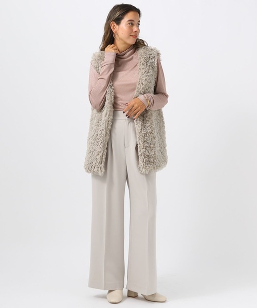 BAYFLOW（ベイフロー）の「[レイヤードスタイルにも]ラメハイネックプルオーバー（Tシャツ/カットソー・レディース・ブラック/ピンク/アイボリー・FREE）」の8枚目の写真