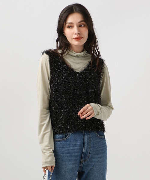 BAYFLOW（ベイフロー）の「[レイヤードスタイルにも]ラメハイネックプルオーバー（Tシャツ/カットソー・レディース・ブラック/ピンク/アイボリー・FREE）」の12枚目の写真