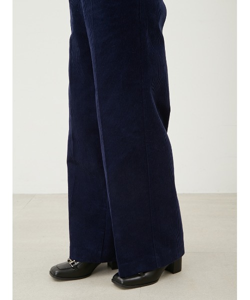 Mila Owen（ミラオーウェン）の「【WEB限定00サイズ】ハイウエストワイドストレート太コールパンツ（その他パンツ・レディース・ブラウン/ピンク/ネイビー・0/1/00）」の5枚目の写真