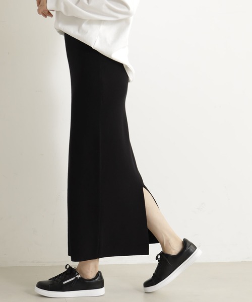 FOUND GOOD(ファウンドグッド)の「COZYニットタイトスカート(スカート・レディース・ブラック/ブラウン系3/ブルー系5/イエロー系5・L/M/S)」の5枚目の写真