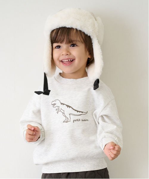 petit main（プティマイン）の「【プティプラ】BOYSトレーナー（スウェット・キッズ・クリーム/ブルー/アイボリー/エメラルド/ブルーグレー/ブラック/マルチ/レッド/ホワイト系その他/チャコール・80ｃｍ/90cm/100cm/110cm/120cm/130cm）」の3枚目の写真