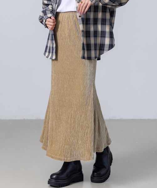 DAY CLOSET（デイ クローゼット）の「【表情変わる光沢感】きれいめ ランダムプリーツ ベロア マーメイドスカート レディース（スカート・レディース・ブラック/ネイビー/ダークブラウン/ベージュ・FREE）」の3枚目の写真