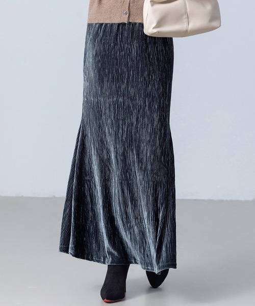 DAY CLOSET（デイ クローゼット）の「【表情変わる光沢感】きれいめ ランダムプリーツ ベロア マーメイドスカート レディース（スカート・レディース・ブラック/ネイビー/ダークブラウン/ベージュ・FREE）」の19枚目の写真