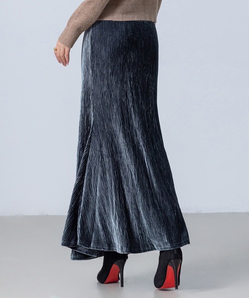 DAY CLOSET（デイ クローゼット）の「【表情変わる光沢感】きれいめ ランダムプリーツ ベロア マーメイドスカート レディース（スカート・レディース・ブラック/ネイビー/ダークブラウン/ベージュ・FREE）」の12枚目の写真