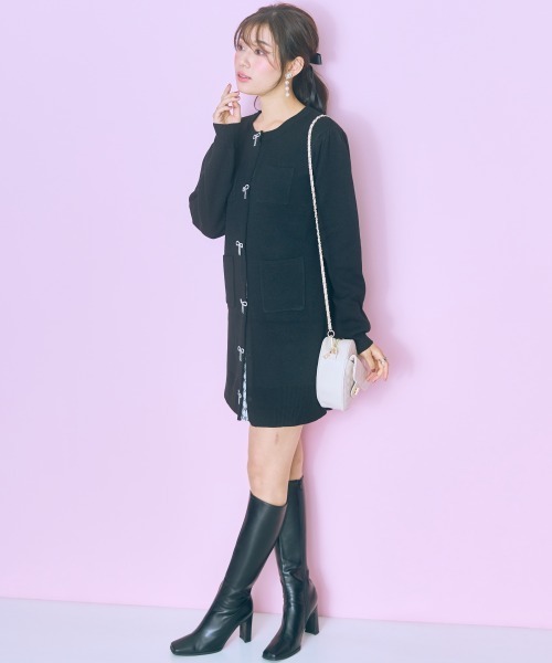 marun（マルン）の「＜大きいサイズ＞ ビジューデザインロングカーディガン marun（カーディガン/ボレロ・レディース・杢グレー/ブラック・5L/4L/3L/LL/L）」の4枚目の写真