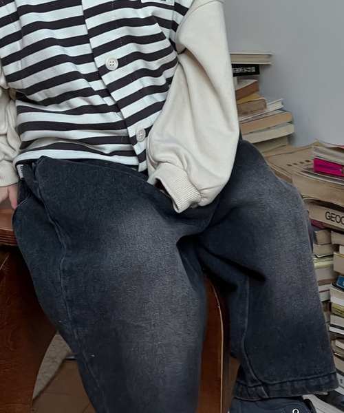 aimoha（アイモハ）の「【aimoha-KIDS-】ゆったりデニムパンツ（デニムパンツ・キッズ・ブラック/ブルー・100/110/120/80/90）」の2枚目の写真