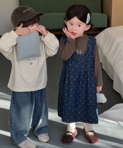 aimoha（アイモハ）の「【aimoha-KIDS-】ゆったりデニムパンツ（デニムパンツ・キッズ・ブラック/ブルー・100/110/120/80/90）」の4枚目の写真