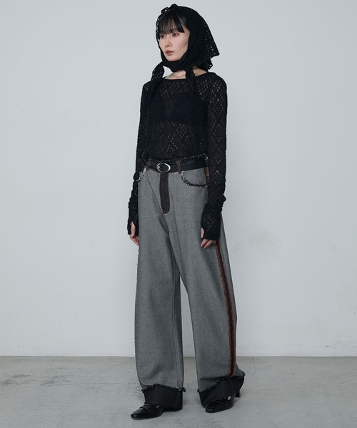 le ELMi（ルエルミ）の「Multiway brushed lace tops ＆ babushka scarf set / マルチウェイ 起毛レーストップス ＆ バブーシュカ スカーフ セット（Tシャツ/カットソー・レディース・アイボリー/ブラック・FREE）」の9枚目の写真