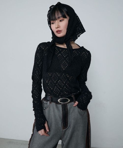 le ELMi（ルエルミ）の「Multiway brushed lace tops ＆ babushka scarf set / マルチウェイ 起毛レーストップス ＆ バブーシュカ スカーフ セット（Tシャツ/カットソー・レディース・アイボリー/ブラック・FREE）」の12枚目の写真