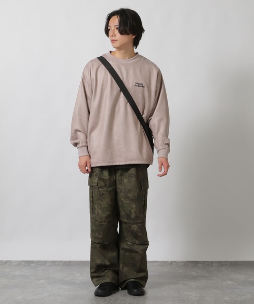 LAKOLE(ラコレ)の「レザーライク刺繍プルオーバー / 283705(Tシャツ/カットソー・メンズ・アクア/アイボリー/ブラック・X-LARGE/LARGE/MEDIUM)」の17枚目の写真