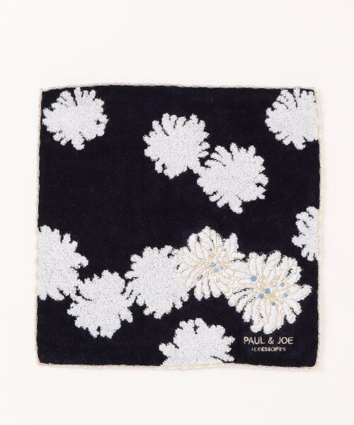 PAUL & JOE ACCESSOIRES（ポールアンドジョーアクセソワ）の「ポール&ジョー アクセソワ ハンカチ S <クリザンテーム>（ハンカチ/ハンドタオル・レディース・ネイビー/ピンク/アイボリー・FREE）」の2枚目の写真