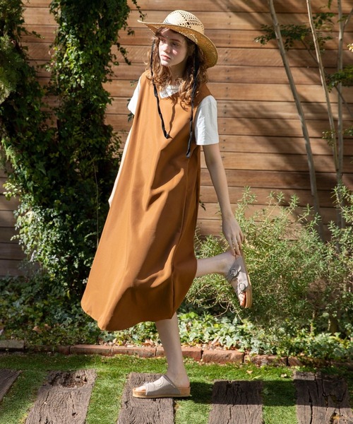 Minnetonka(ミネトンカ)の「【MINNETONKA/ミネトンカ】 スエードベルトサンダル GEORGINE CLASSIC(サンダル・レディース・ブラック/ベージュ/ブラウン・6/7/8/9/5)」の22枚目の写真