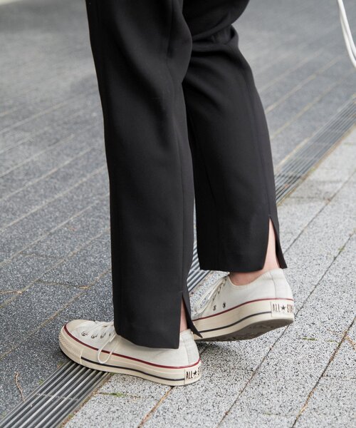 Spick & Span（スピックアンドスパン）の「《追加》イージーバックスリットパンツ（スラックス・レディース・ブラック/ベージュ・34/36/38/40）」の12枚目の写真