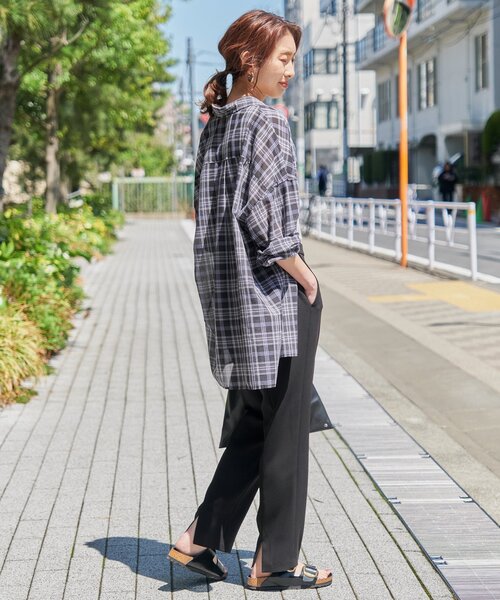 Spick & Span（スピックアンドスパン）の「《追加》イージーバックスリットパンツ（スラックス・レディース・ブラック/ベージュ・34/36/38/40）」の22枚目の写真