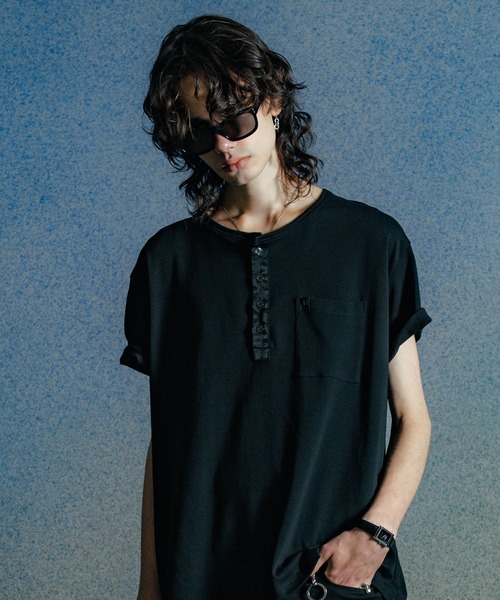 CRIMIE(クライミー)の「EDDIE SHORT LENGTH HENRY NECK T SHIRT(Tシャツ/カットソー・メンズ・カーキ/ホワイト/ブラック・XXL/XL/L/M/S)」の21枚目の写真