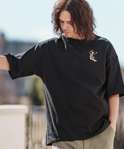 CAMBIO(カンビオ)の「mt9554-刺繍T_Skull skate Tシャツ(Tシャツ/カットソー・メンズ・ホワイト/ブラック/ネイビー・S/M/L/XL)」の3枚目の写真