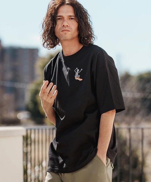 CAMBIO(カンビオ)の「mt9554-刺繍T_Skull skate Tシャツ(Tシャツ/カットソー・メンズ・ホワイト/ブラック/ネイビー・S/M/L/XL)」の5枚目の写真