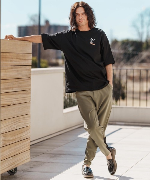 CAMBIO(カンビオ)の「mt9554-刺繍T_Skull skate Tシャツ(Tシャツ/カットソー・メンズ・ホワイト/ブラック/ネイビー・S/M/L/XL)」の7枚目の写真