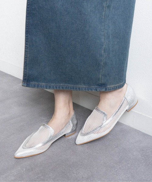 Fabby fabby(ファビィーファビィー)の「ポインテッドトゥメッシュシューズ(パンプス・レディース・ブラック/オフホワイト/シルバー・SMALL/MEDIUM/LARGE)」の3枚目の写真