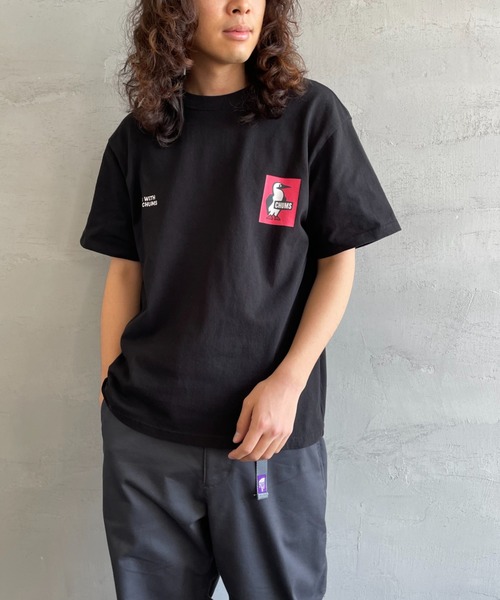 CHUMS（チャムス）の「[CHUMS/チャムス] 別注 ヒストリーロゴ バックプリントショートスリーブTシャツ（Tシャツ/カットソー・レディース・ブラック/ホワイト・XL/M/XXL/L）」の15枚目の写真