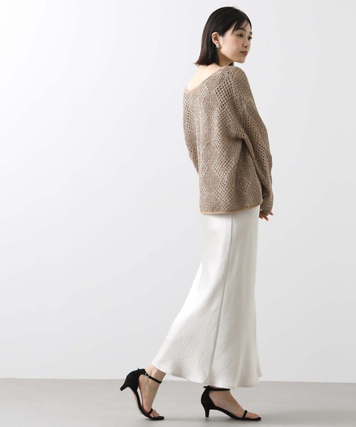 Torrazzo Donna(トラッゾドンナ)の「スパンコールダイヤすかしニット(ニット/セーター・レディース・オフホワイト/キャメル・FREE)」の16枚目の写真