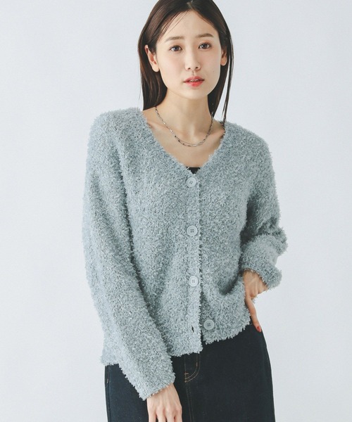 GLOBAL WORK(グローバルワーク)の「フェザータッチVカーデ長袖/321324(カーディガン/ボレロ・レディース・オフホワイト/ブラック/ブルー系その他2/グリーン系その他3・LARGE/MEDIUM)」の4枚目の写真