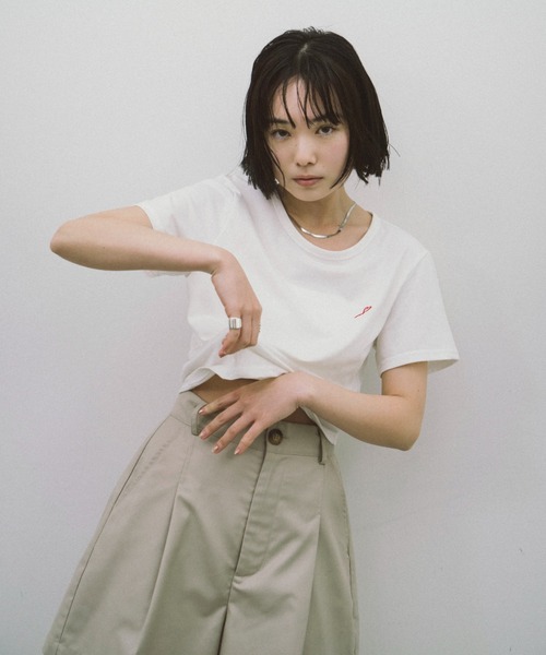 HANNE（アン）の「【Mikako collaboration】レイヤードタックパンツ（その他パンツ・レディース・ベージュ/グレー/ブラック・S/M）」の8枚目の写真