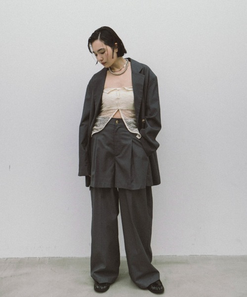 HANNE（アン）の「【Mikako collaboration】レイヤードタックパンツ（その他パンツ・レディース・ベージュ/グレー/ブラック・S/M）」の20枚目の写真