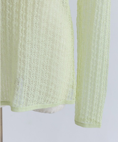EN NEUME(エンノイム)の「Back Open Sheer Knit(ニット/セーター・レディース・ライム/コーラルピンク/レッド・FREE)」の4枚目の写真