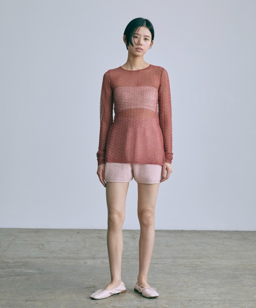 EN NEUME(エンノイム)の「Back Open Sheer Knit(ニット/セーター・レディース・ライム/コーラルピンク/レッド・FREE)」の16枚目の写真
