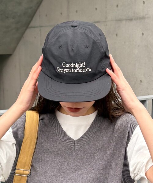 CIAOPANIC TYPY（チャオパニックティピー）の「【UNISEX】ナイロンロゴキャップ（キャップ・レディース・ブラック/ブルー/レッド/イエロー・ONE SIZE）」の2枚目の写真