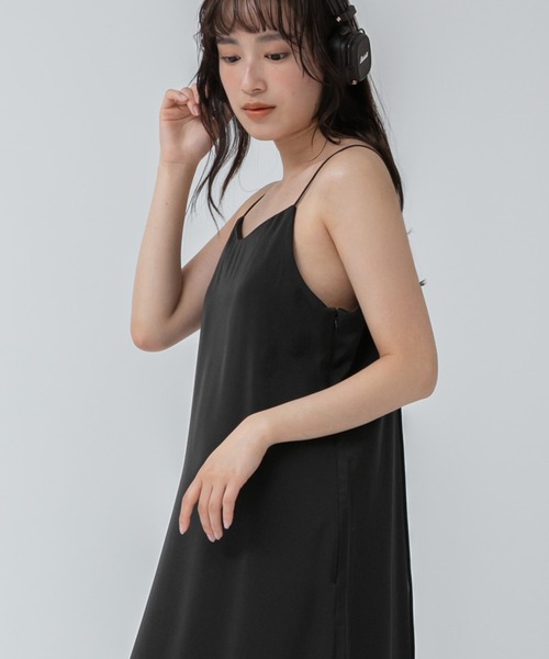 ソージュ soeju サテンキャミソールワンピース 黒 フリー GU公式