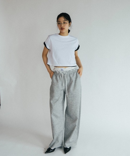 duei（デュイ）の「ベーシッククロップドTシャツ（Tシャツ/カットソー・レディース・ホワイト/ブラック・FREE）」の3枚目の写真