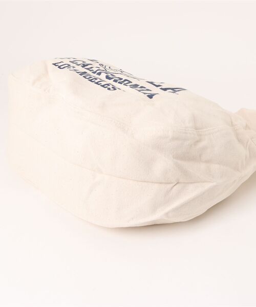 HOUSTON(ヒューストン)の「HOUSTON / NEWS PAPER BAG(UCLA/YALE)(ショルダーバッグ・レディース・その他4/その他1/その他2/その他3・ONESIZE)」の6枚目の写真