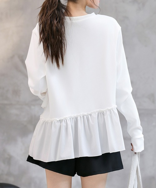 TeddyShop（テディショップ）の「【紫外線遮蔽率 99.9%以上】 レディース水着 長袖ダブルペプラムフリルラッシュガード+ハーフパンツ 上下2点セット 水陸両用 体型カバー（ラッシュガード・レディース・ホワイト/ブルーグレー/ブラック・LL/S/M/L）」の8枚目の写真