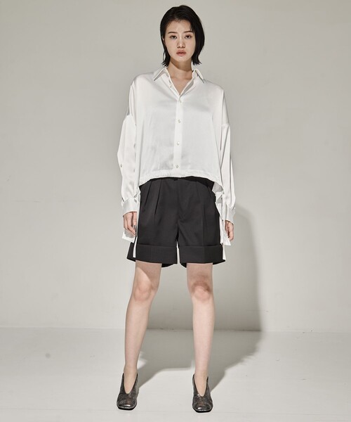 UJOH（ウジョー）の「【UJOH/ウジョー】《STUDIOUS別注》ドローコードシャツ（シャツ/ブラウス・レディース・ホワイト/ブラック・2）」の17枚目の写真