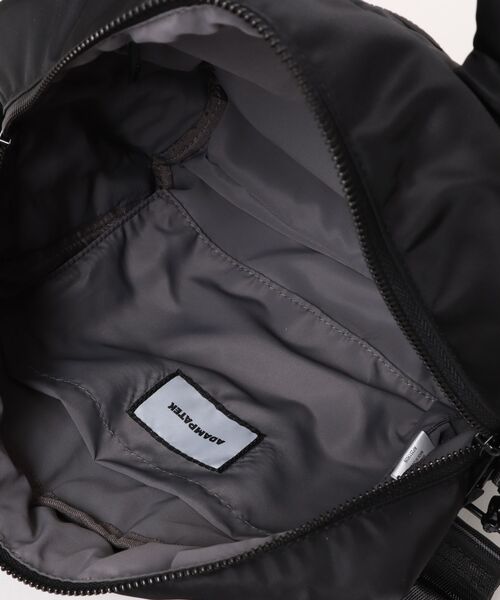 RATTLE TRAP（ラトルトラップ）の「ADAM PATEK Square mini boston bag（ボストンバッグ・メンズ・ブラック・FREE）」の4枚目の写真