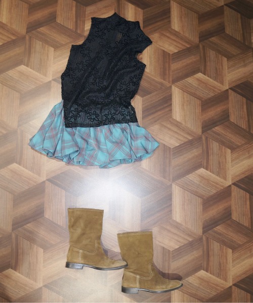 musubore(ムスボレ)の「peplum mini SK / ペプラムミニスカート(スカート・レディース・グリーン/ブラウン・FREE)」の9枚目の写真