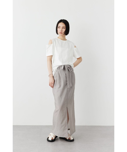 Limue(リミュ)の「カッティングデザイントップス(Tシャツ/カットソー・レディース・ブラック/オフホワイト・FREE)」の6枚目の写真