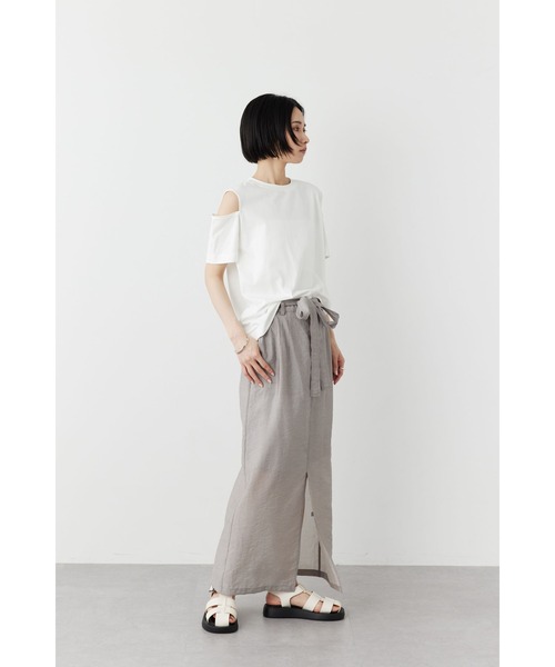 Limue(リミュ)の「カッティングデザイントップス(Tシャツ/カットソー・レディース・ブラック/オフホワイト・FREE)」の8枚目の写真