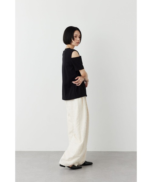 Limue(リミュ)の「カッティングデザイントップス(Tシャツ/カットソー・レディース・ブラック/オフホワイト・FREE)」の17枚目の写真