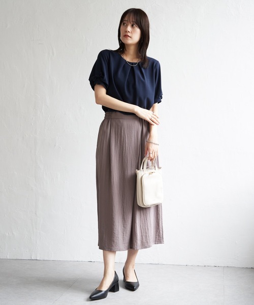 ikka(イッカ)の「【接触冷感】冷感スラブタックスカーチョ(その他パンツ・レディース・ダークグリーン/ブラック/ブルー/オレンジ/グレー・S/L/M)」の11枚目の写真